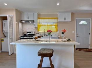 1338B N Ukiah Way, Upland, CA 91786