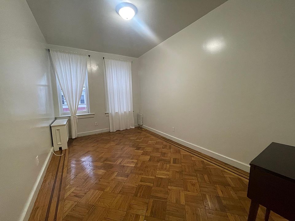 1st image of 1067 64th St #3