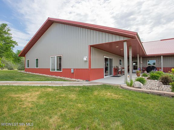 4th image of 25825 Crystal Springs Dr