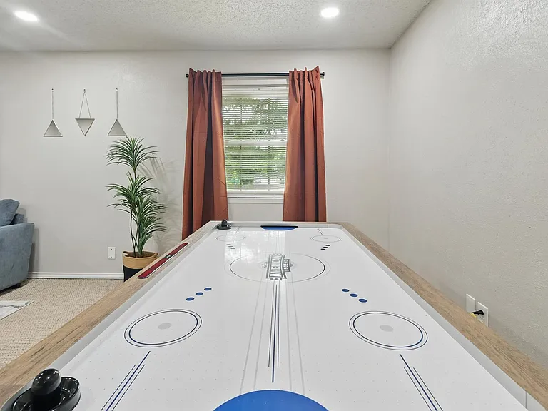 5830 Jester Dr — Photo 25