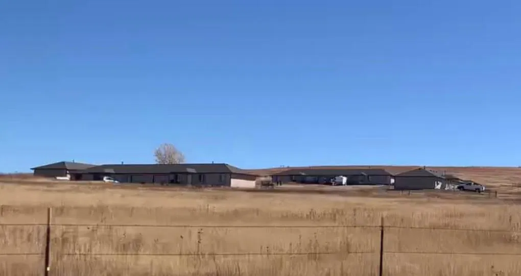 13215 N Calhan Hwy — Photo 1