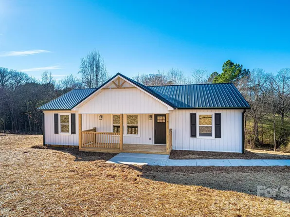 2724 Cotton Mill St, Connelly Springs, NC 28612