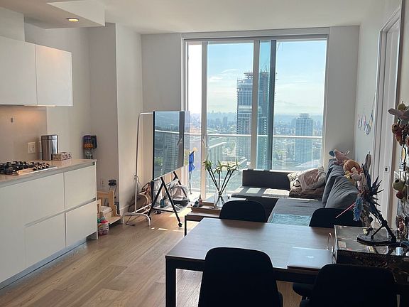 5th image of 6000 McKay Ave #4001
