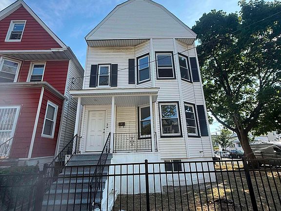 2nd image of 79 Warner Ave