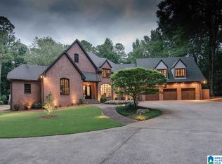 2076 Cahaba Valley Rd, Indian Springs, AL 35124