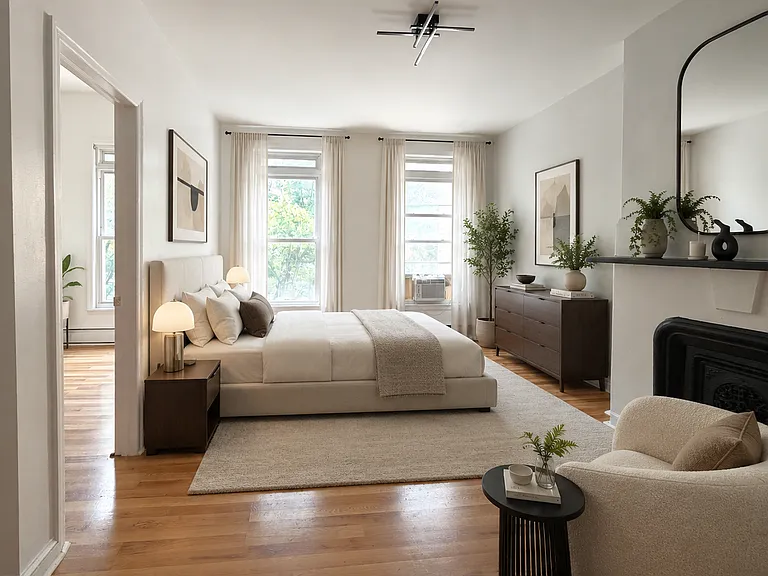 35 Buffalo Ave #3 — Photo 2