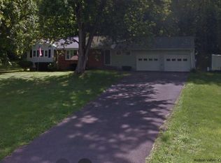 19 Eddy St, Saugerties, NY 12477