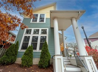 2177 W 41st St, Cleveland, OH 44113