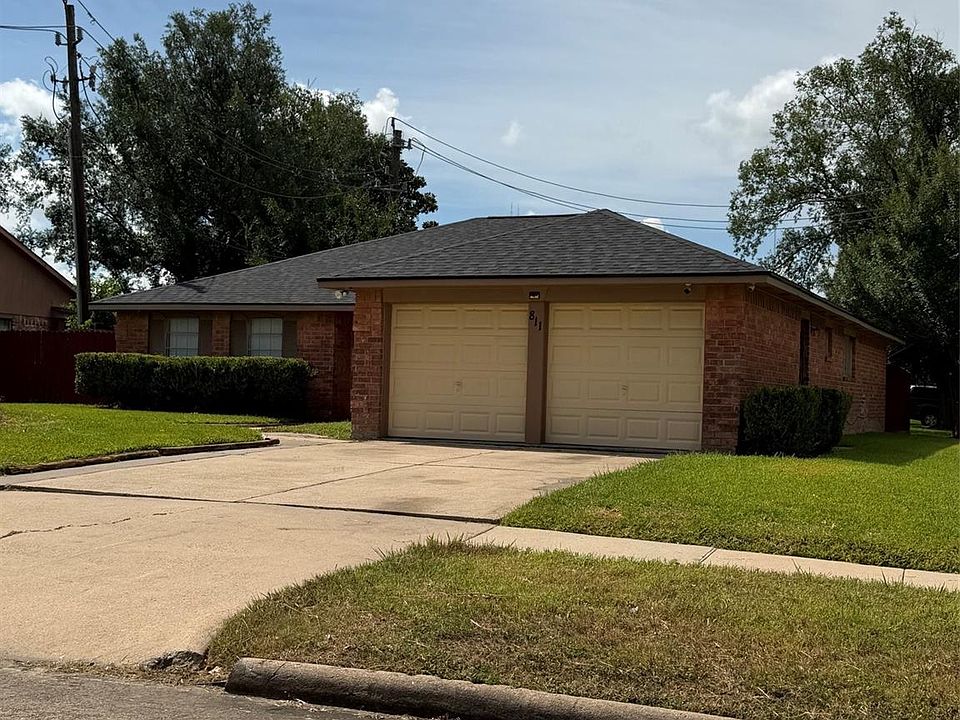 1st image of 811 Whispering Pine Dr