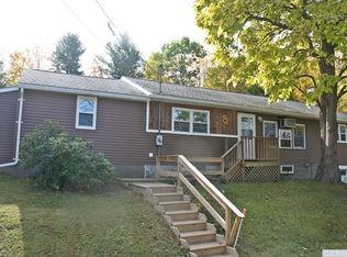 198 Stevers Crossing Rd, Hudson, NY 12534