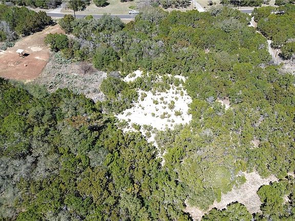 5th image of 138 Bear Creek Dr