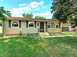 159 NW Hills Dr, Valparaiso, IN 46385