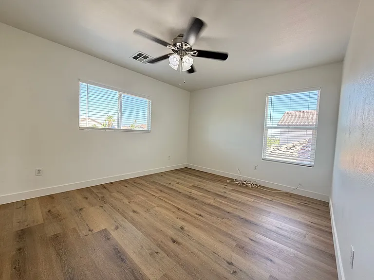 11087 Deluna St — Photo 16