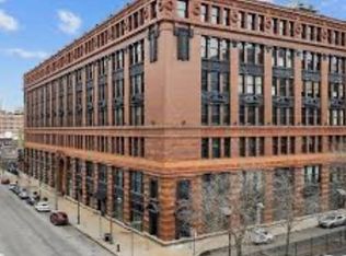 Ely Walker, Saint Louis, MO 63103