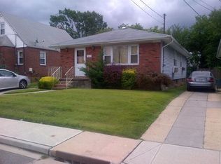 40 Felton Ave, Valley Stream, NY 11580