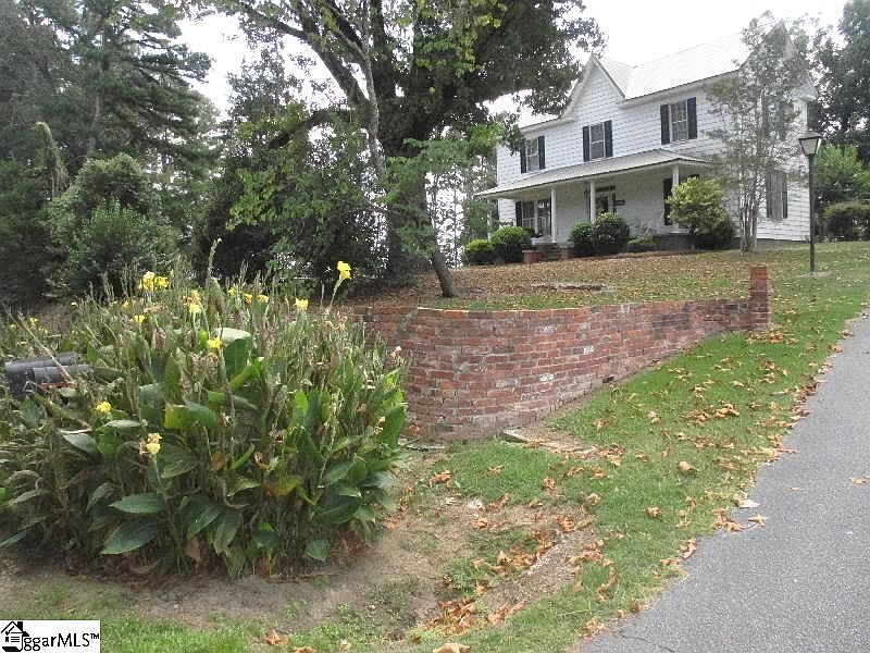 1st image of 222 Nation Rd