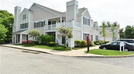 1st image of 72 Village Dr