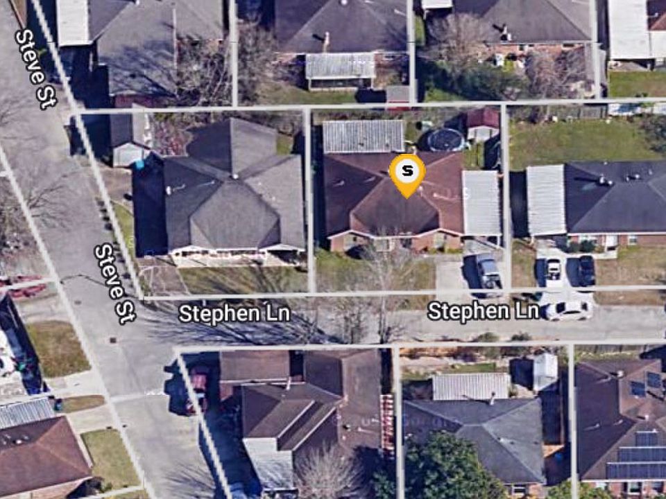 1st image of 132 Stephen Dr