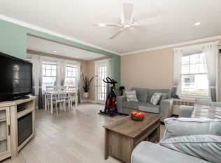 299 Nahant Rd APT 2, Nahant, MA 01908