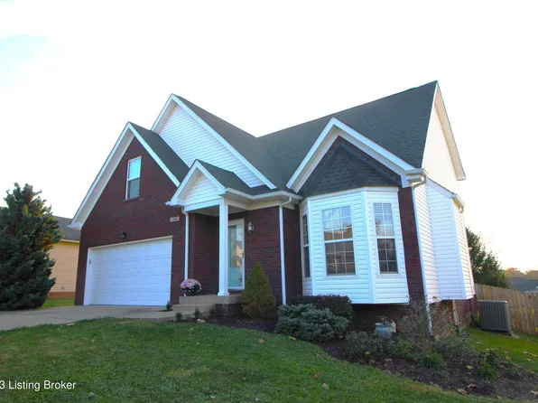 1141 Summit Dr, Shelbyville, KY 40065