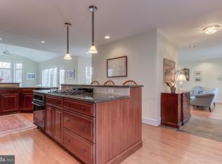 349 Oak Ter, Wayne, PA 19087