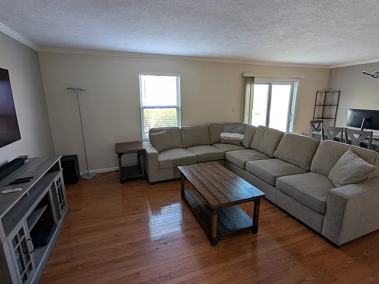 144 Villa Dr — Photo 11