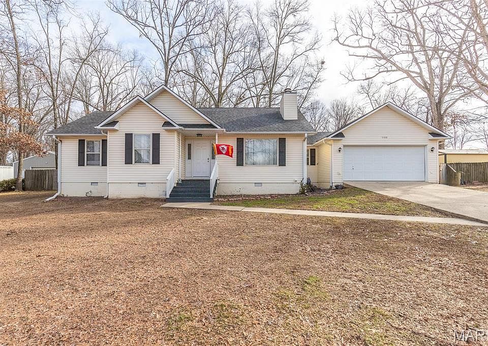 1st image of 5108 Crabapple Ln