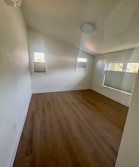 4905 NE 27th Ave — Photo 15