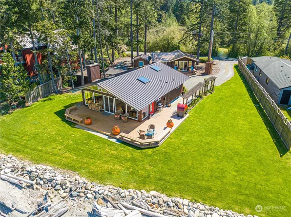 6280 West Shore Road, Anacortes, WA 98221