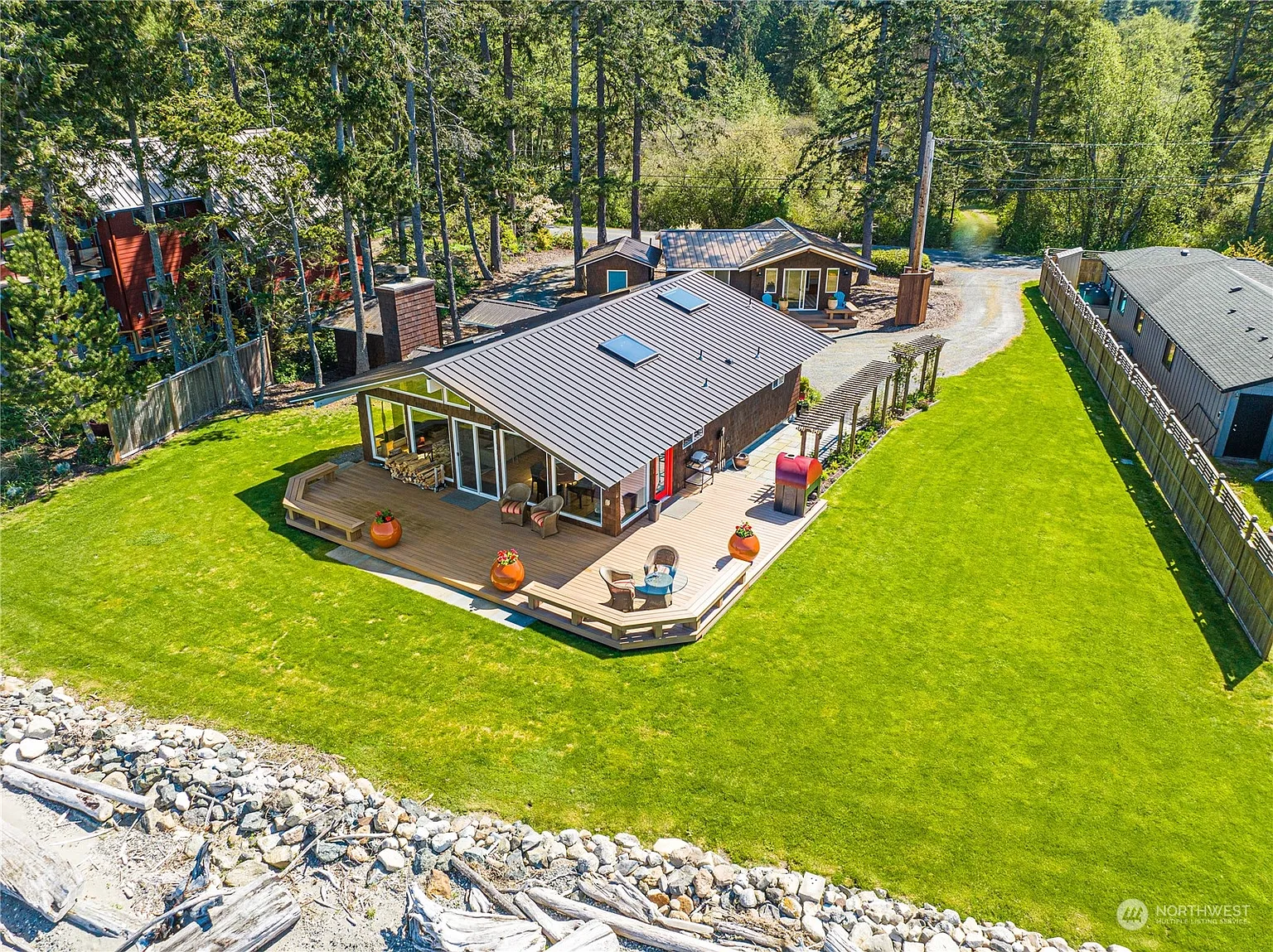 6280 West Shore Road photo 1