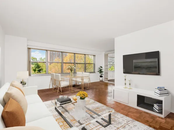 555 Kappock Street 7M image 1 of 15