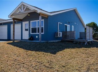 2 Colter St, Saint John, NB E2J0L8