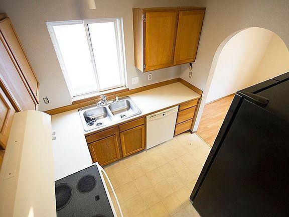 4th image of 2505 Silver Ln SW
