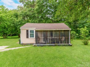 1071 Gaither Pl NW, Concord, NC 28027