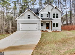 268 S River Run Dr, Hogansville, GA 30230