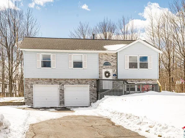 2856 Palisade Dr, Duluth, MN 55811