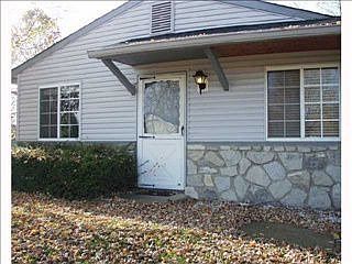 1st image of 6330 Kellum Dr