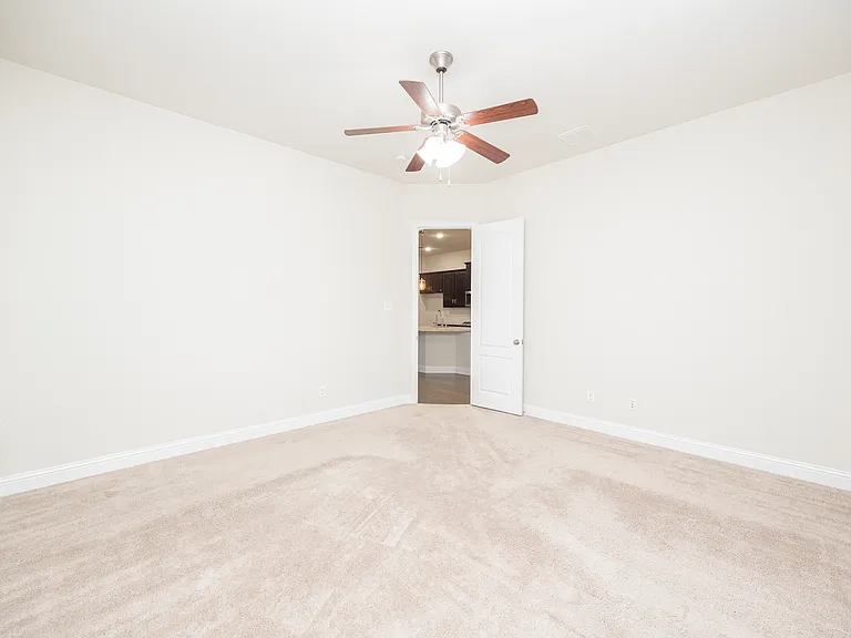 5313 Basham Ln — Photo 10