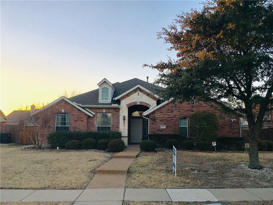 1st image of 929 Oriole Dr