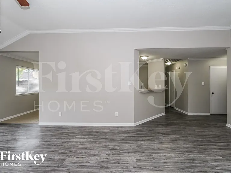 19442 Elmtree Estates Dr — Photo 6