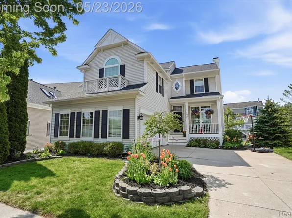 172 Champlain Blvd, Howell, MI 48843