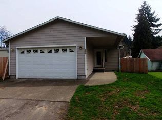 914 SW Mayer Ave, Winlock, WA 98596