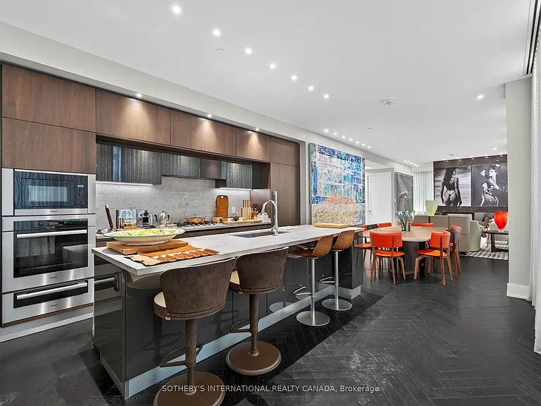 50 Charles St E #5501 — Photo 22