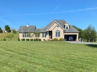 97 Still Meadow Ln, Jumping Branch, WV 25969