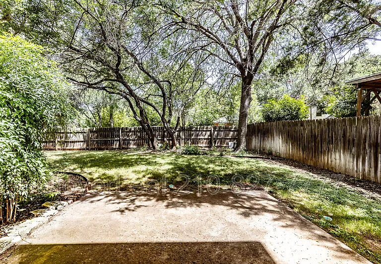 417 Sunrise Canyon Dr — Photo 39