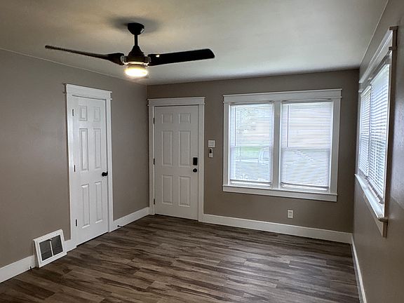 2nd image of 3535 Adie Rd