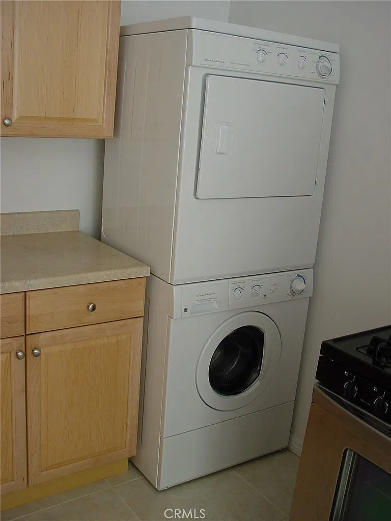 1 bed, 580 sqft, $1,950 — Photo 3