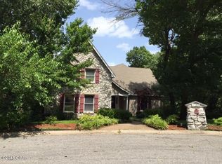 1321 Bramar Dr, Joplin, MO 64801