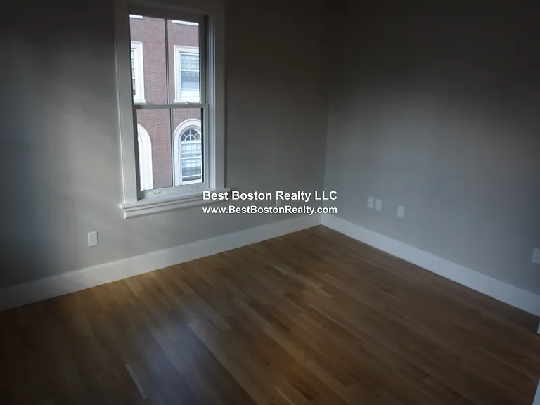 40 Bow St #3 — Photo 13
