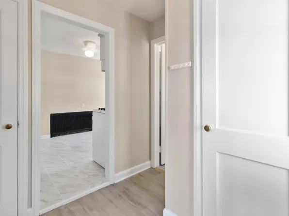 303 Lincoln Blvd #303, Middlesex, NJ 08846
